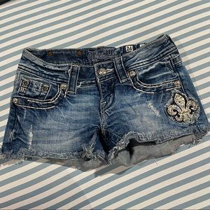 MissMe Jean Shorts with rhinestones SZ: 24 inseam: 2 1/4
